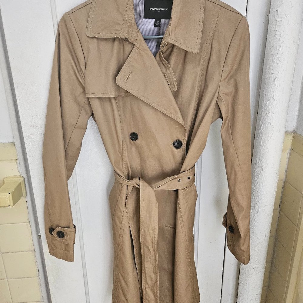 Banana Republic trench raincoat
